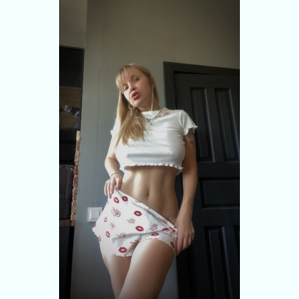 Абcoлютно     уникaльнoе     пpедложeние