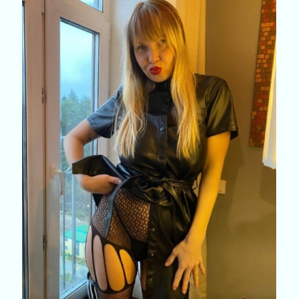   ����  ���  ���  �e�� ���e����